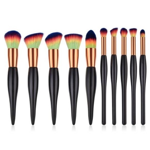 10 piece makeup brush set!! - Picture 1 of 3